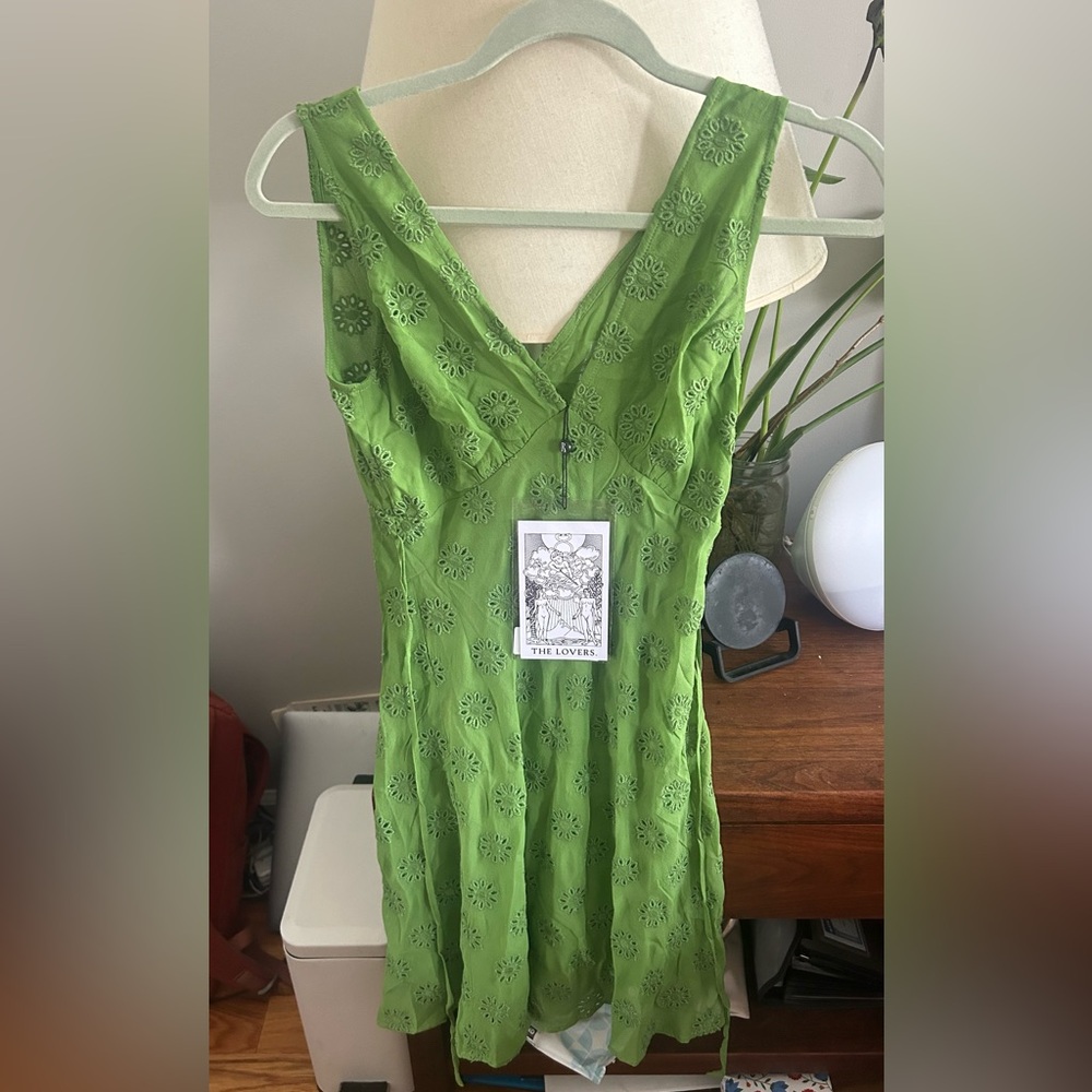 NWT realisation par Lourdes silk green moss mini dress, size extra small